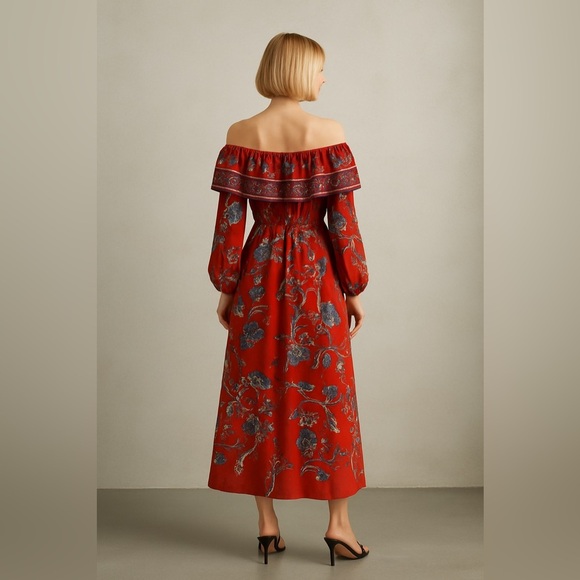 Ivory Peony Ruched Gown - Picture 3 of 7